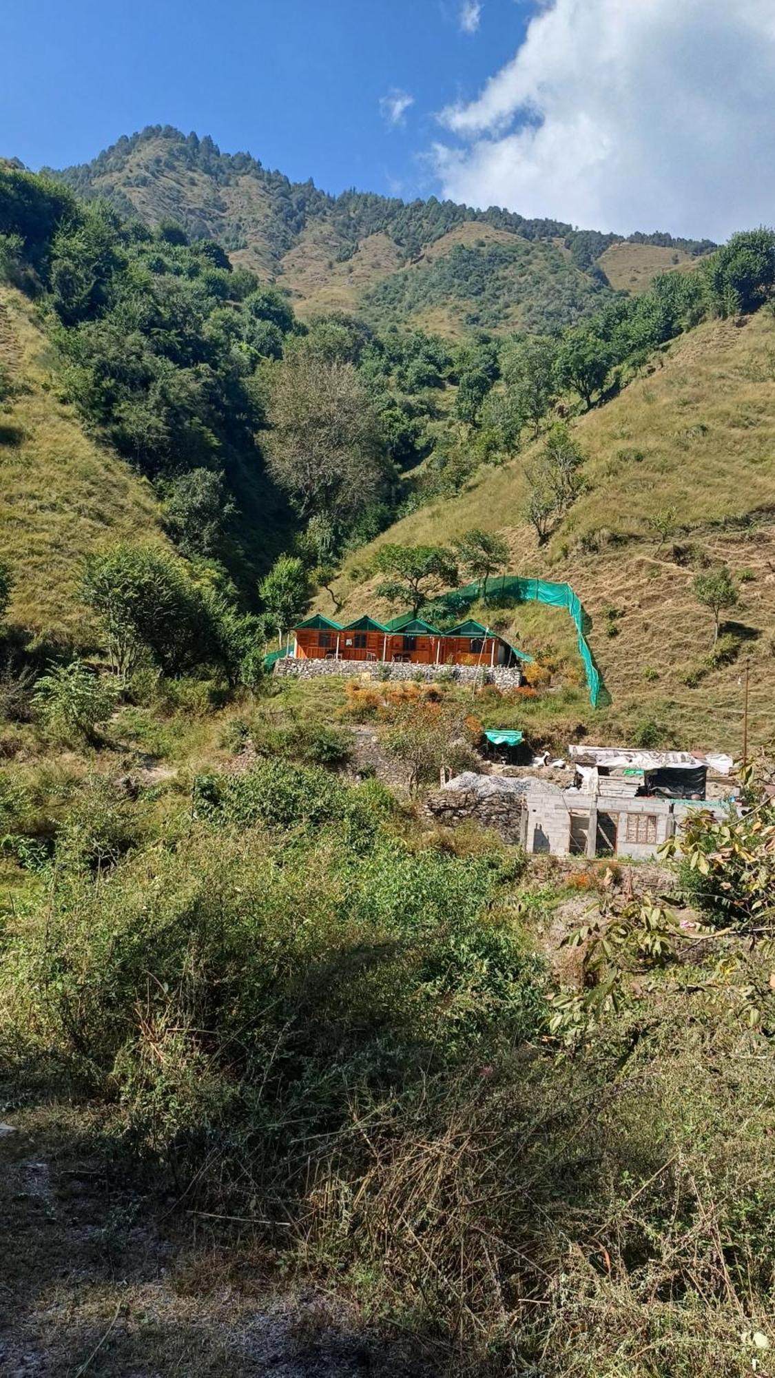 Sarthak Niwas And Homstay Chakrata Room photo