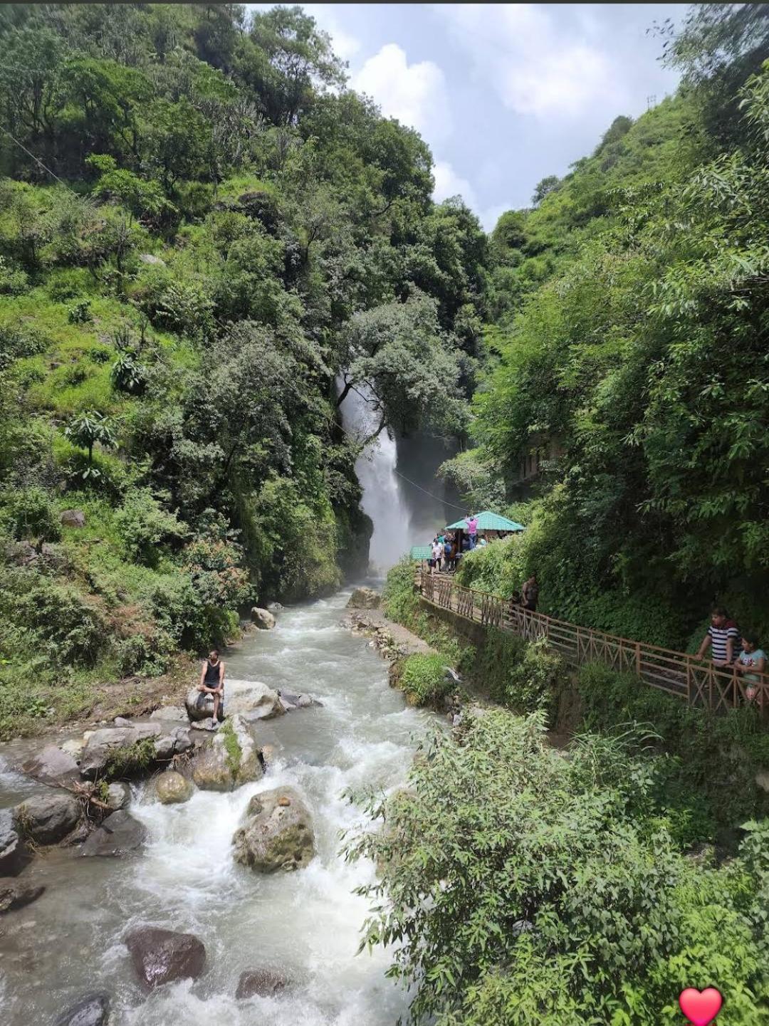 Sarthak Niwas And Homstay Chakrata Exterior photo