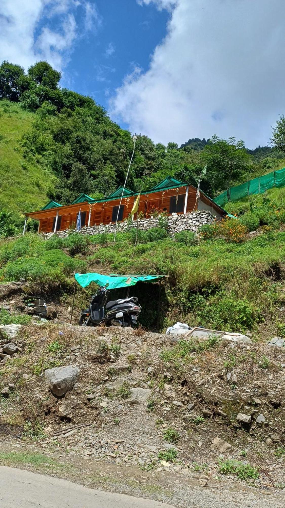 Sarthak Niwas And Homstay Chakrata Exterior photo